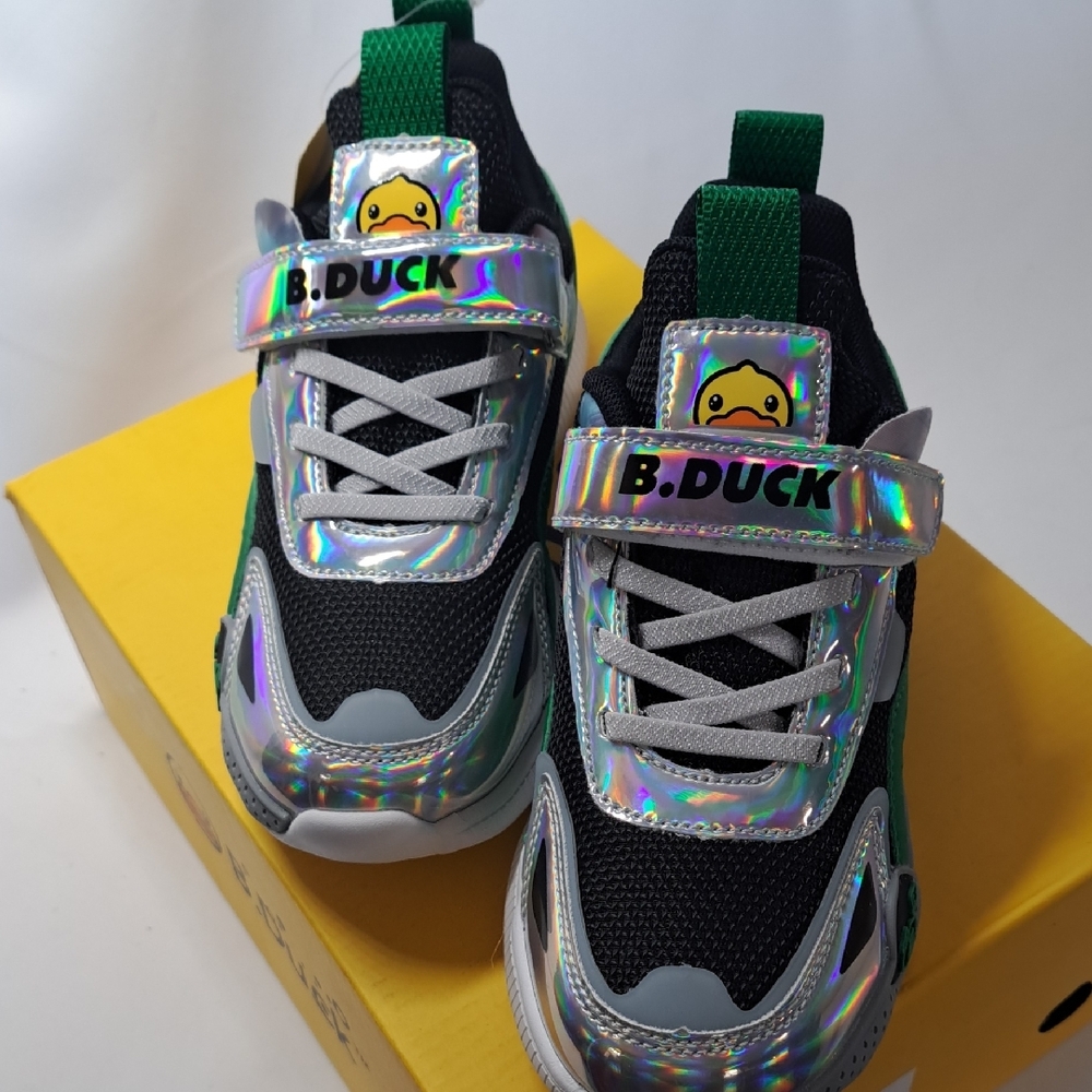 Kids' Holographic Sneakers with Green Accents - Picture 5 of 14